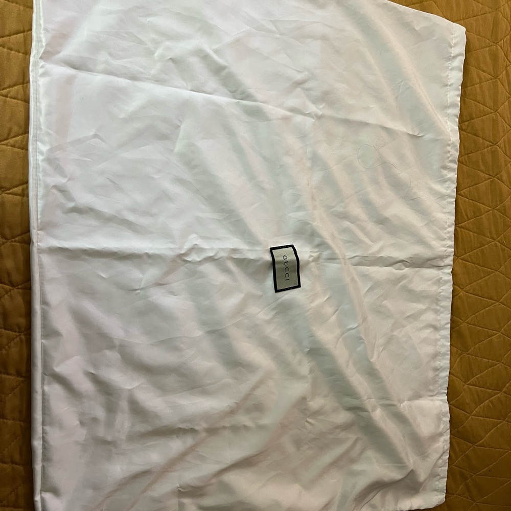 Bags - Picture 3 of 4
